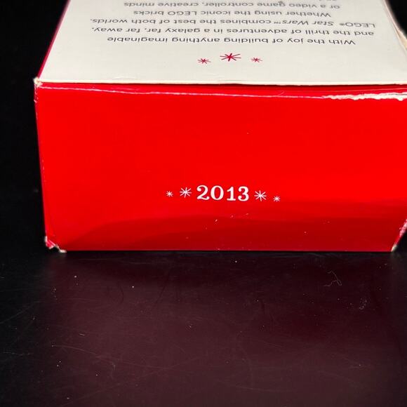 Hallmark Keepsake 2013 Lego Star Wars Ornament Yoda with Lightsaber Original Box - Picture 3 of 13